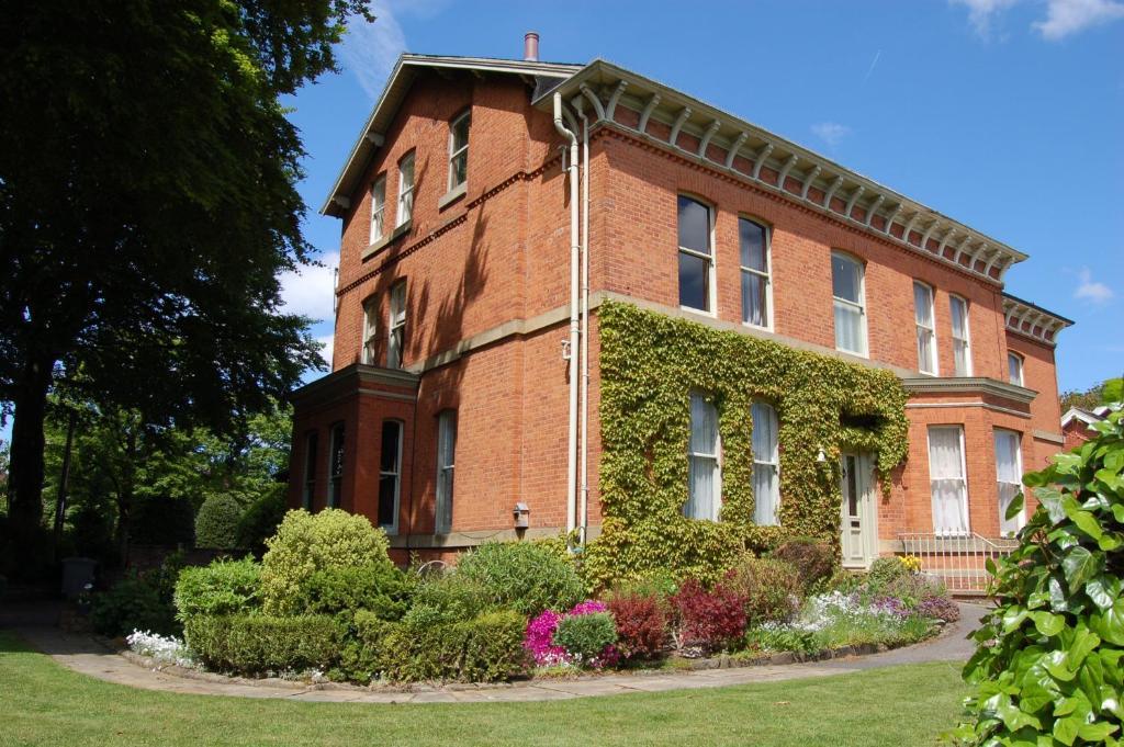 Cornerstones Guest House Sale Exteriér fotografie