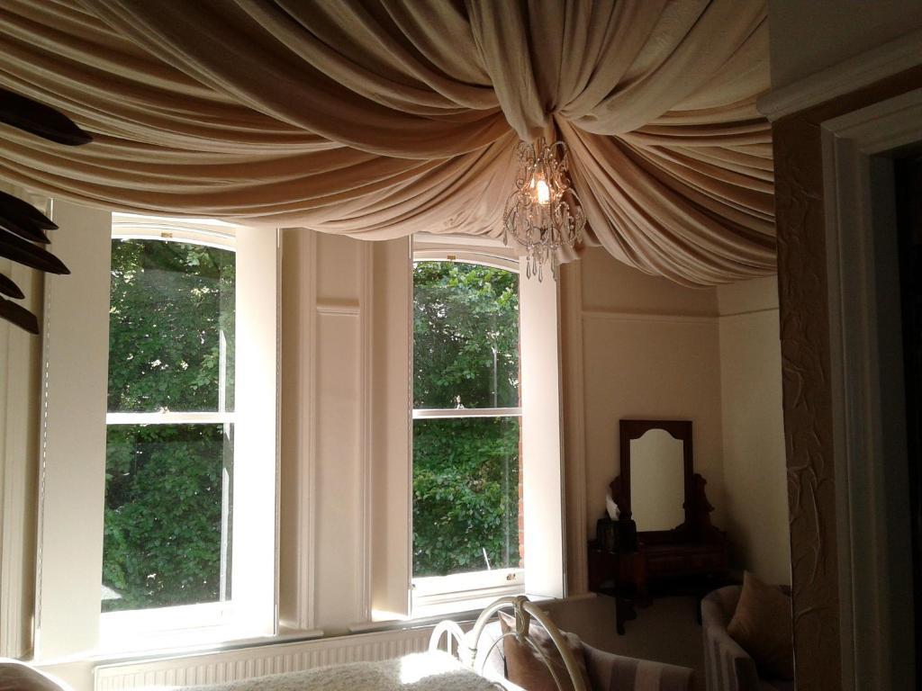 Cornerstones Guest House Sale Pokoj fotografie